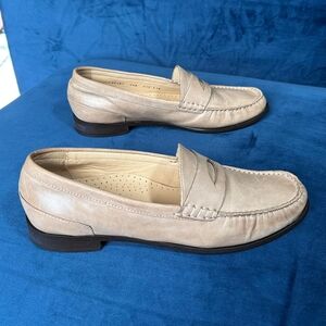 Cole Haan Women's Beige Leather Cushioned Loafers Flats Shoes 8.5 B Slip On EUC